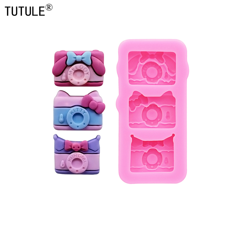 Body Jewelry Display Case - Cartoon Camera silicone mold resin phone